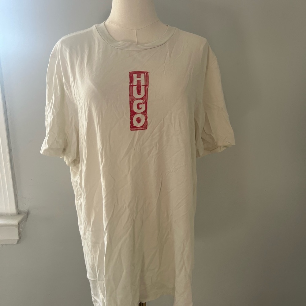HUGO Men's T-Shirt with Red Logo